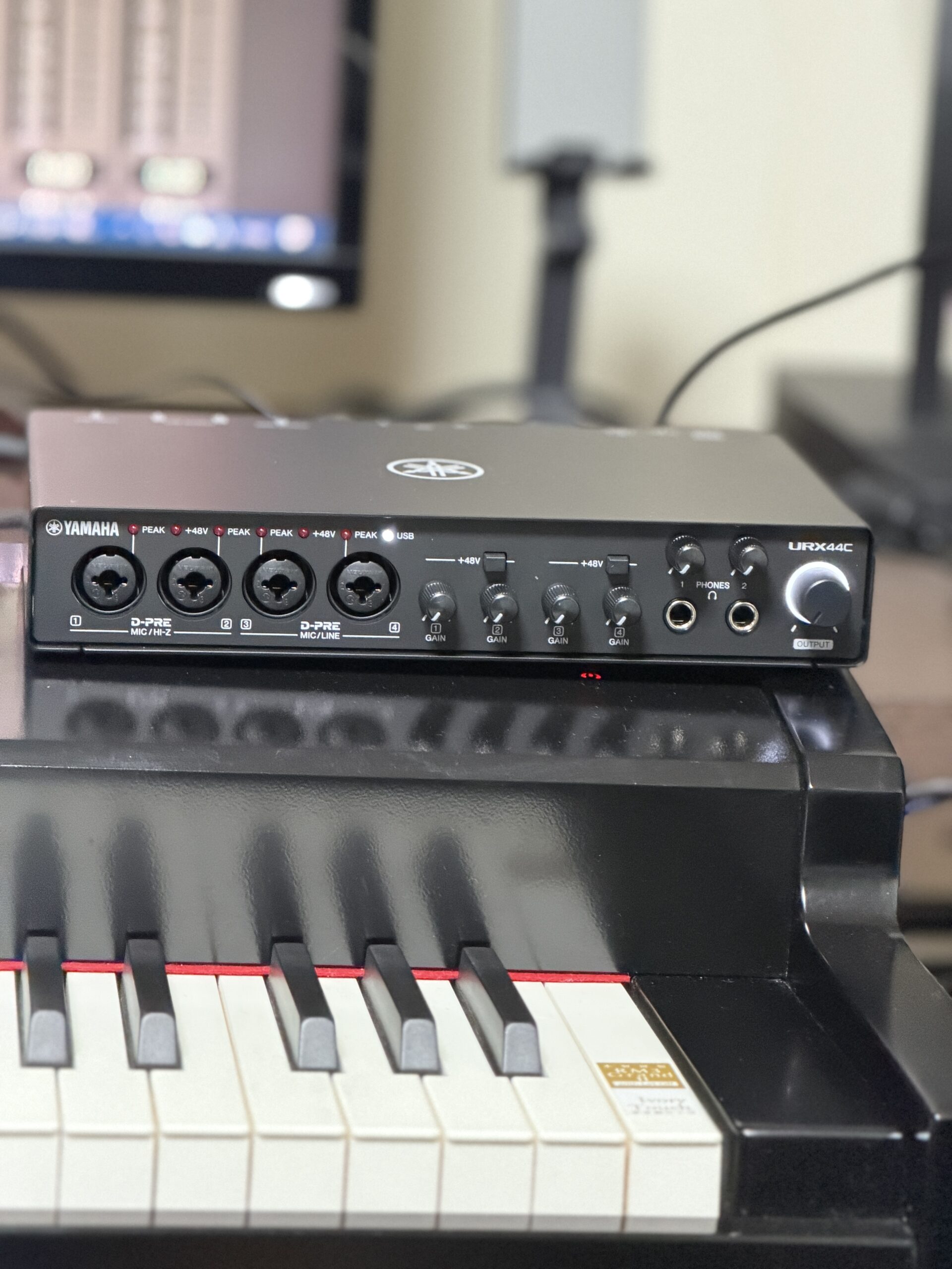 YAMAHA URX44C:本体と制作環境