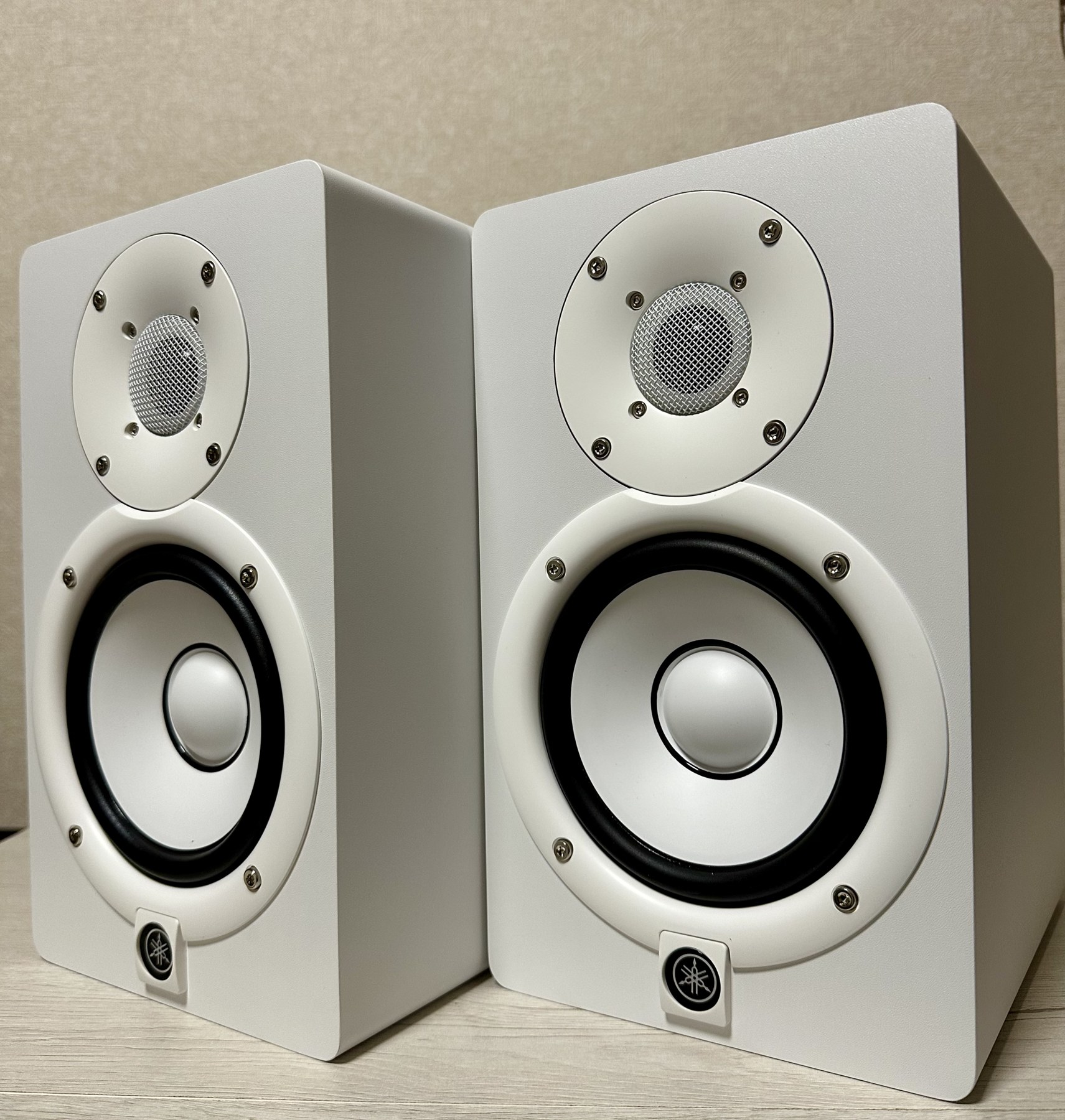 YAMAHA HS5:モニタースピーカーのペア